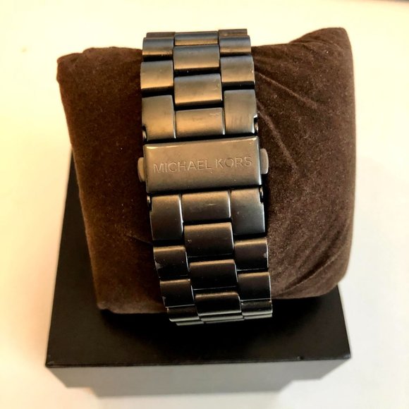 Michael Kors Oversized Runway Black Tone Watch - Picture 8 of 11